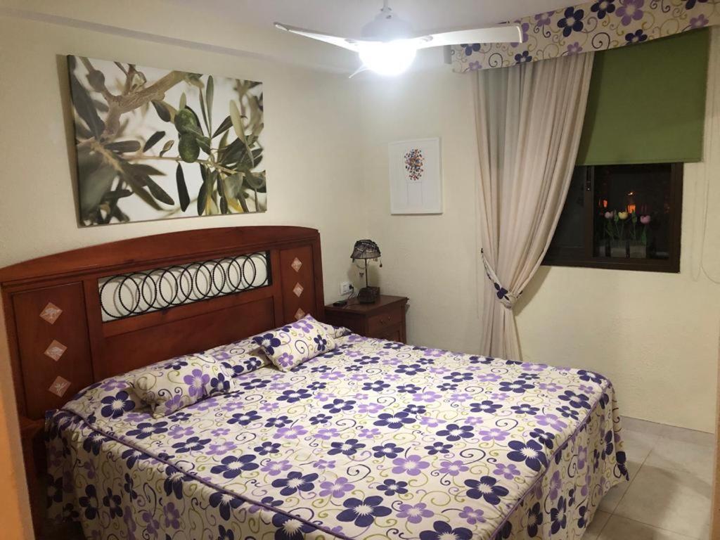 Apartamento Las Vistas Beach - Tenerife Royal Gardens プラヤ・デ・ラス・アメリカス エクステリア 写真